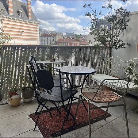 Spacious Flat With Terrasse And Parking Near Metro Apartment Bagnolet